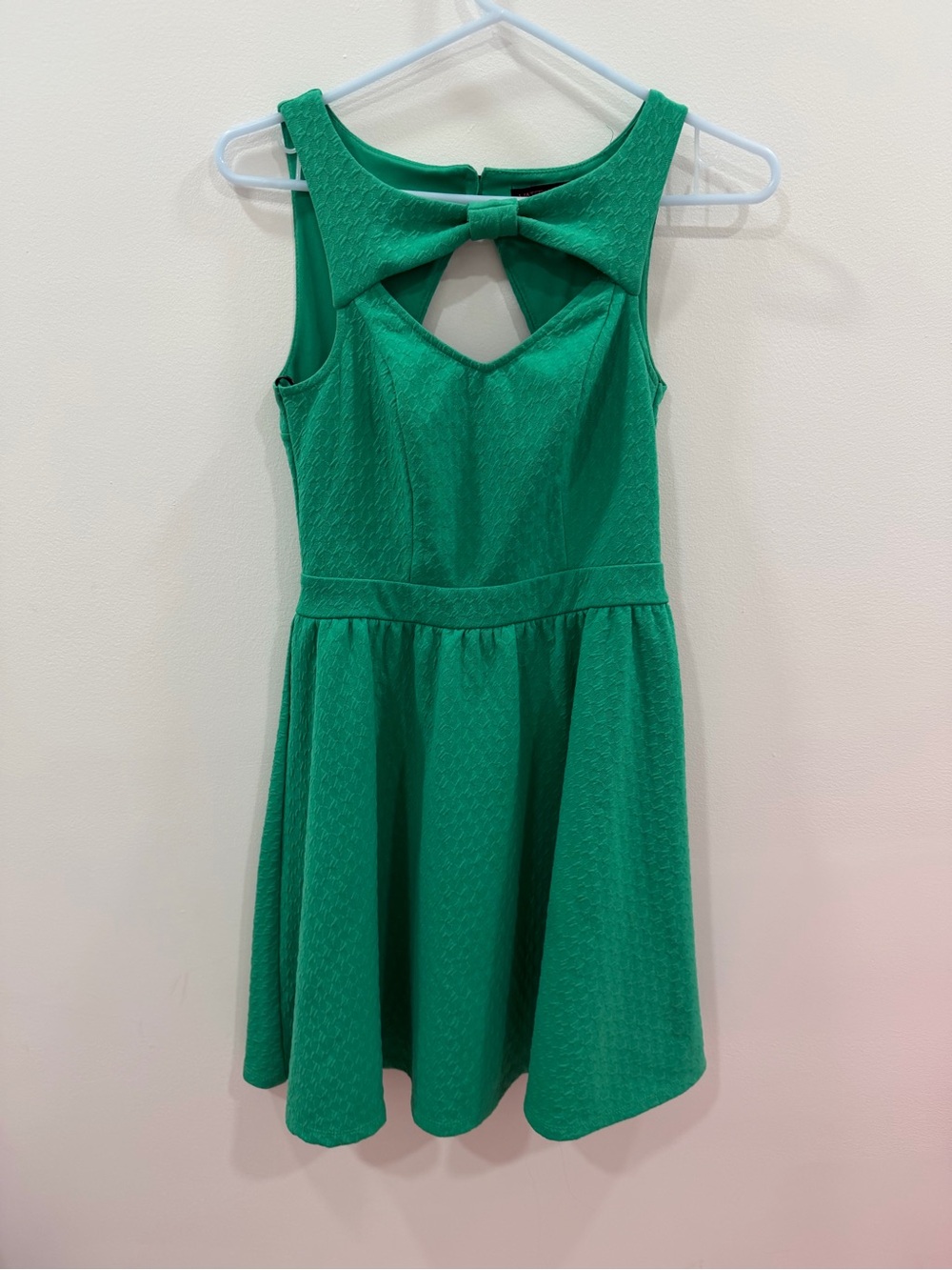 Material Girl Emerald Green Bow-Back Party Dress size small S
